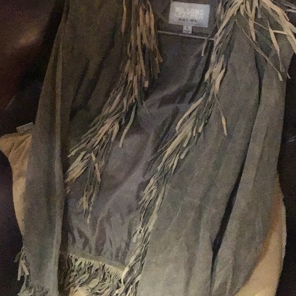 Spring jacket - Picture 3 of 3